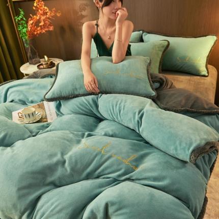 91家纺网 家纺一手货源 找家纺 （总）吾诺 2022新款牛奶绒双拼色四件套风格一