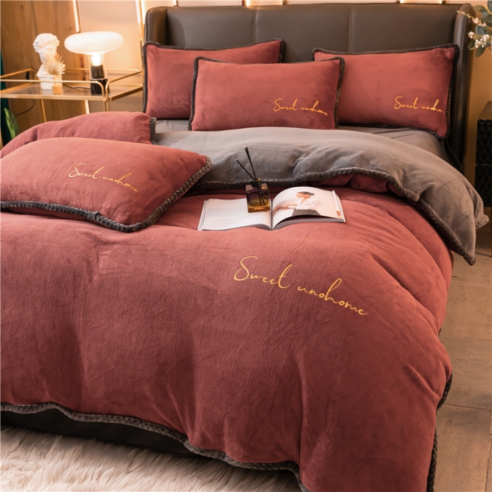 91家纺网 家纺一手货源 找家纺 吾诺 2022新款牛奶绒双拼色四件套风格二双拼焦糖