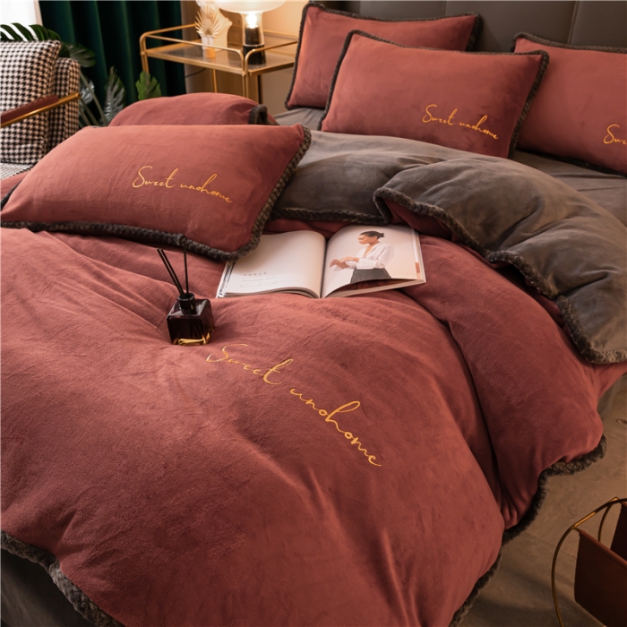 91家纺网 家纺一手货源 找家纺 吾诺 2022新款牛奶绒双拼色四件套风格二双拼焦糖