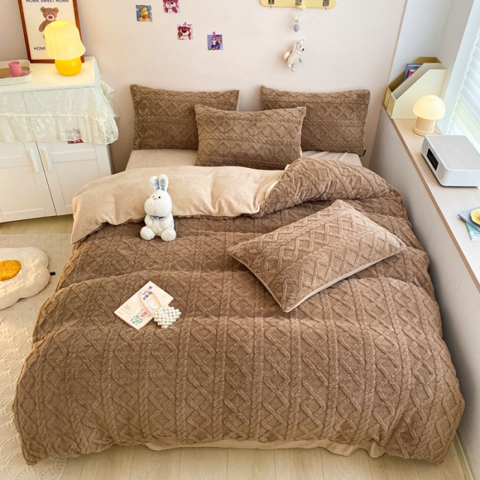 91家纺网 家纺一手货源 找家纺 金爱家 2023新款塔芙绒牛奶绒防静电四件套 塔芙绒-咖