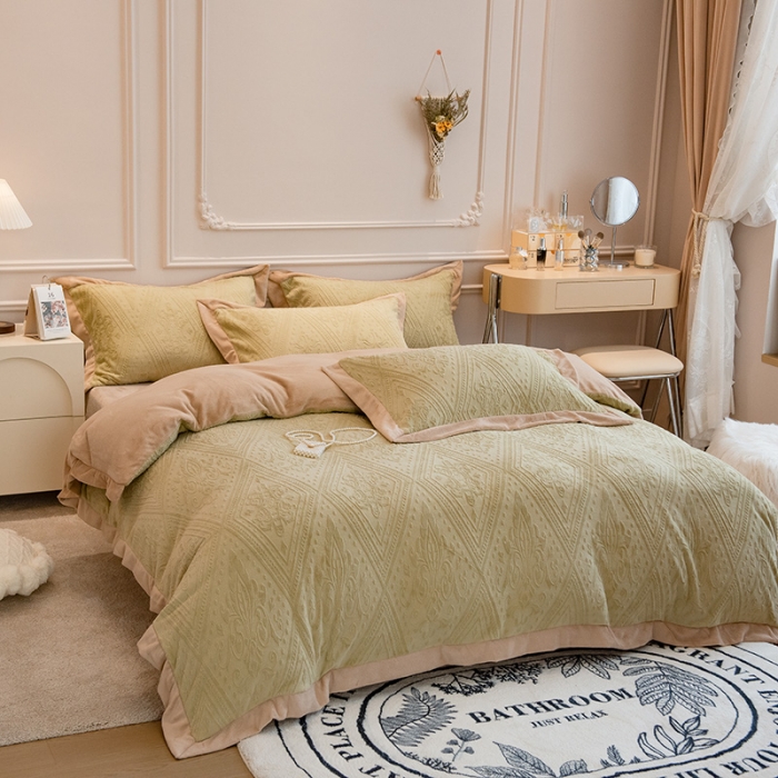 91家纺网 家纺一手货源 找家纺 丝幔新款全消光5D雕花牛奶绒四件套 欧式烂花-抹茶绿