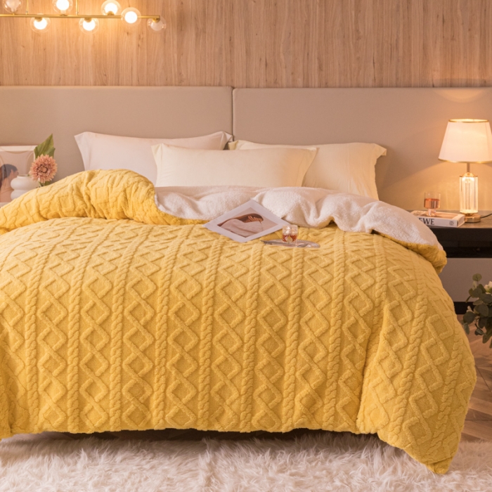 91家纺网 家纺一手货源 找家纺 简爱-2025舒棉绒羊羔绒单被套多功能毯 菱形茉格-柠檬黄