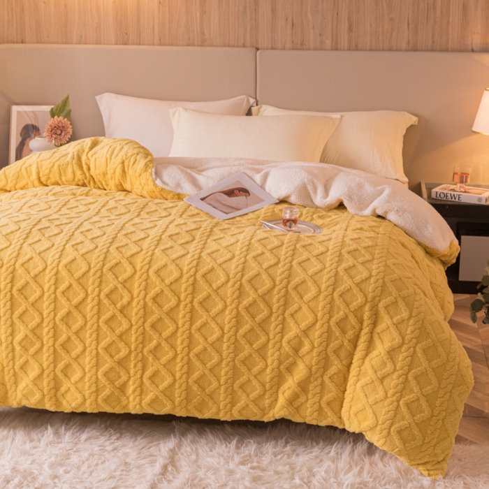 91家纺网 家纺一手货源 找家纺 简爱-2025舒棉绒羊羔绒单被套多功能毯 菱形茉格-柠檬黄