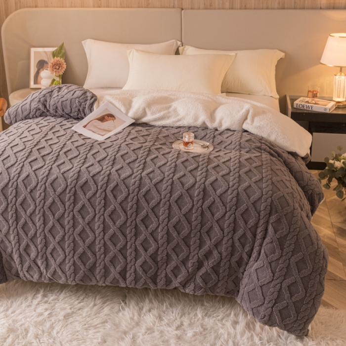 91家纺网 家纺一手货源 找家纺 简爱-2025舒棉绒羊羔绒单被套多功能毯 菱形茉格-儒雅灰