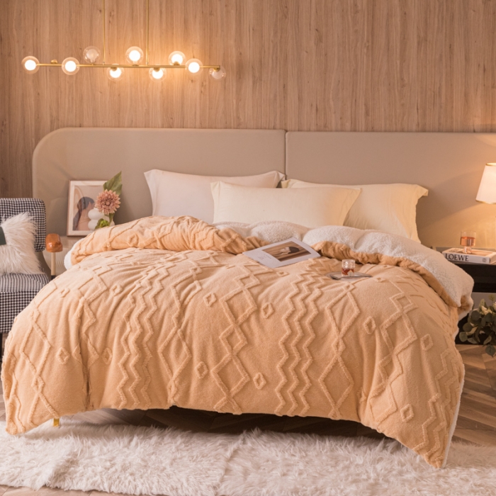 91家纺网 家纺一手货源 找家纺 简爱-2025舒棉绒羊羔绒单被套多功能毯 纹路菱形格-姜黄