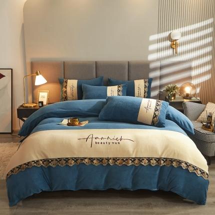 91家纺网 家纺一手货源 找家纺 涵美人 2025新款加厚法莱绒牛奶绒四件套 宝蓝拼米白