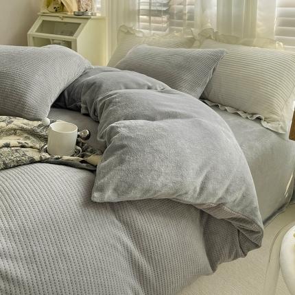 91家纺网 家纺一手货源 找家纺 捌月 新款华夫格牛奶绒四件套 华夫格-绅士灰有买家秀提供