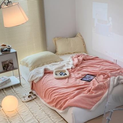 91家纺网 家纺一手货源 找家纺 六巷胡同  2022新款居家博主风纯色羊羔绒毯 橘粉