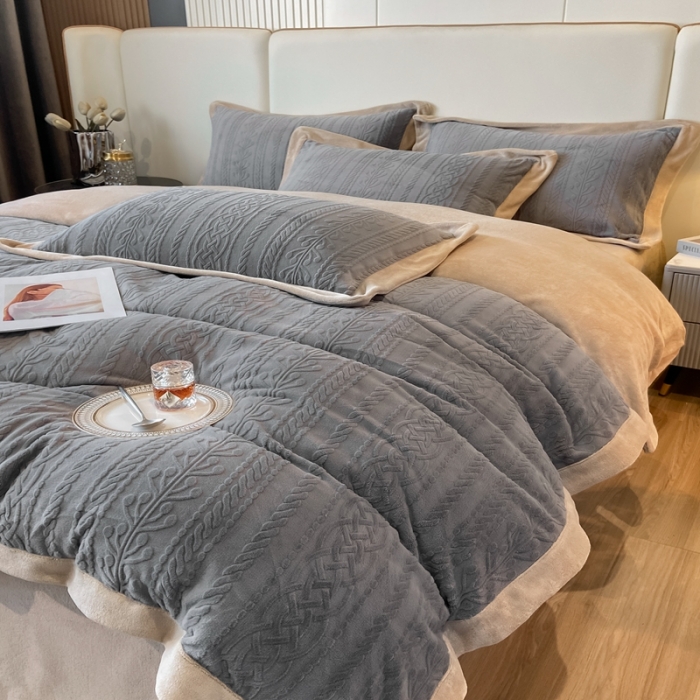 91家纺网 家纺一手货源 找家纺 梦享生活 新款高克重欧式烂花全消光亲肤牛奶绒四件套 欧式烂花-花枝灰