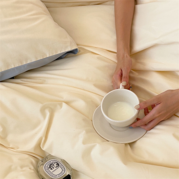 91家纺网 家纺一手货源 找家纺 时光里 2022新款秋冬60支磨毛四件套系列月牙黄拼水蓝