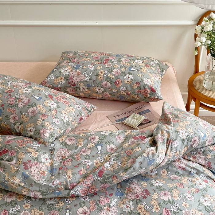 91家纺网 家纺一手货源 找家纺 昔可家纺 2022新款仙女风全棉爱丽丝系列印花四件套 公主的梦境