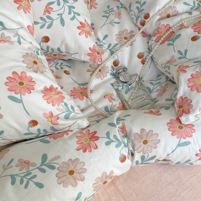 91家纺网 家纺一手货源 找家纺 昔可家纺 2022新款仙女风全棉爱丽丝系列印花四件套 秋日小雏菊