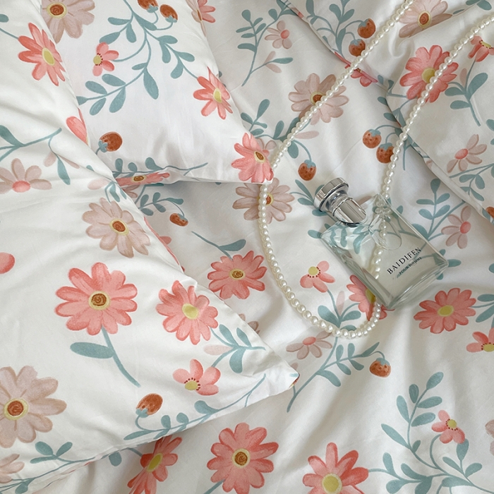 91家纺网 家纺一手货源 找家纺 昔可家纺 2022新款仙女风全棉爱丽丝系列印花四件套 秋日小雏菊