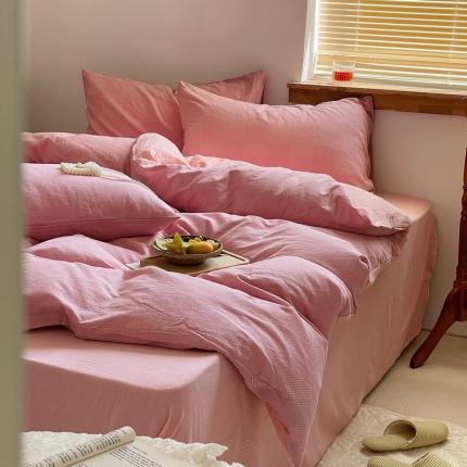 91家纺网 家纺一手货源 找家纺 艾咪 新款全棉水洗棉色织小提花四件套/三件套 棠深-粉