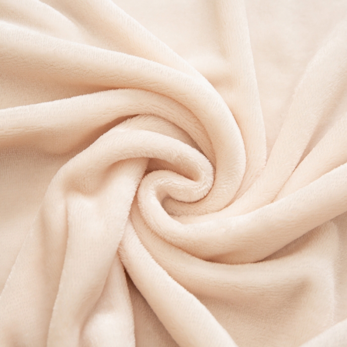 91家纺网 家纺一手货源 找家纺 （总）卡琪曼 2022新款纯色双层牛奶绒复合披肩毯