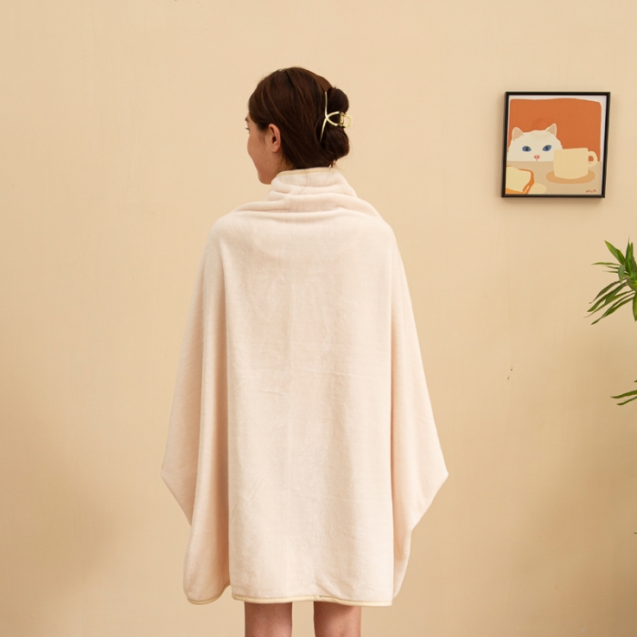 91家纺网 家纺一手货源 找家纺 （总）卡琪曼 2022新款纯色双层牛奶绒复合披肩毯