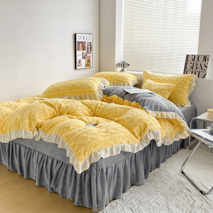 91家纺网 家纺一手货源 找家纺 （总）蝶帕 2024新韩版花边塔芙绒四件套牛奶绒三件套