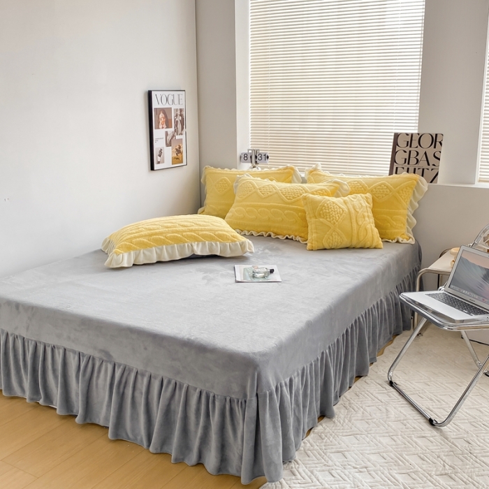 91家纺网 家纺一手货源 找家纺 （总）蝶帕 2024新韩版花边塔芙绒四件套牛奶绒三件套