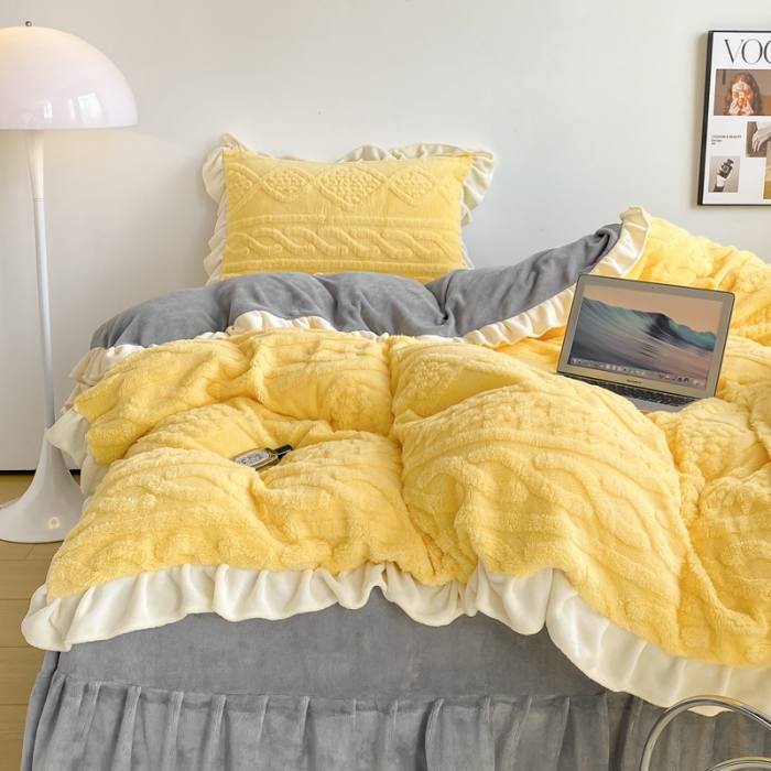 91家纺网 家纺一手货源 找家纺 （总）蝶帕 2024新韩版花边塔芙绒四件套牛奶绒三件套