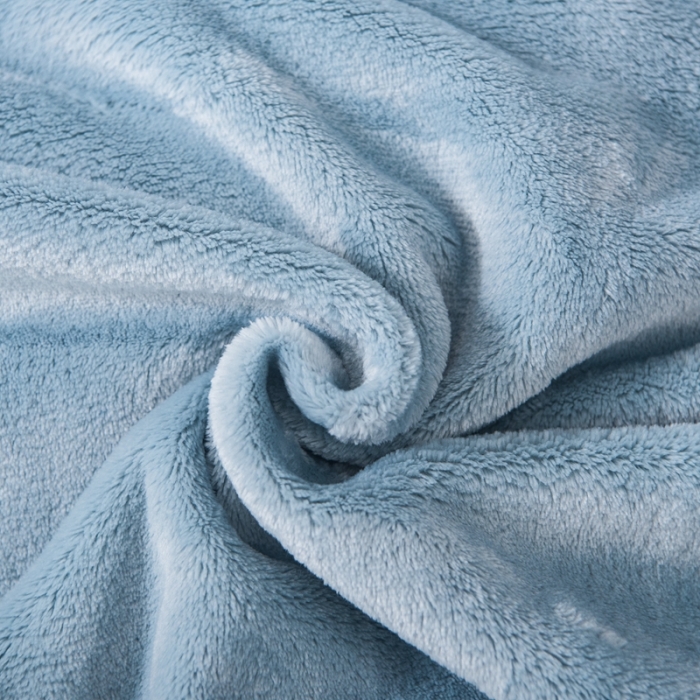 91家纺网 家纺一手货源 找家纺 卡琪曼 2023新款纯色加厚牛奶绒法兰绒毛毯子办公室午睡盖毯 灰蓝