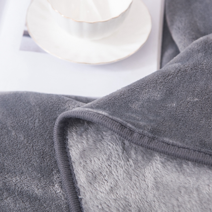 91家纺网 家纺一手货源 找家纺 卡琪曼 2023新款纯色加厚牛奶绒法兰绒毛毯子办公室午睡盖毯 灰色
