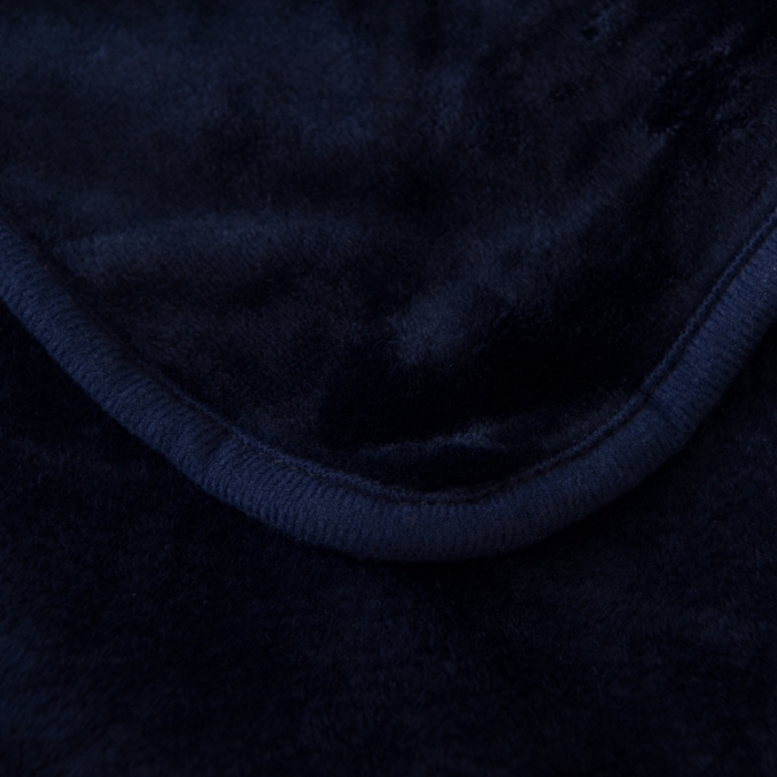 91家纺网 家纺一手货源 找家纺 卡琪曼 2023新款纯色加厚牛奶绒法兰绒毛毯子办公室午睡盖毯 深蓝