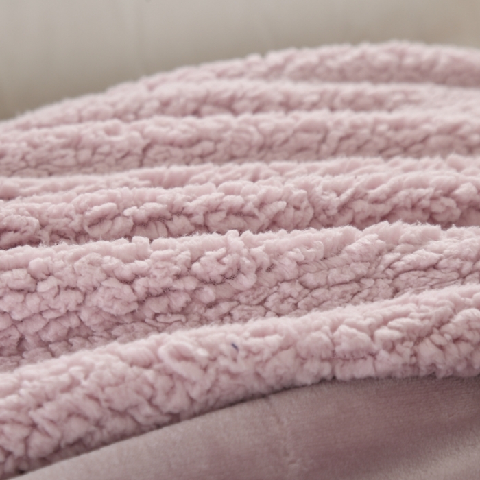 91家纺网 家纺一手货源 找家纺 （总）卡琪曼 2022新双面法兰绒羊羔绒毛毯办公室午睡盖毯子