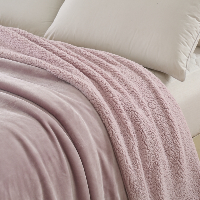 91家纺网 家纺一手货源 找家纺 （总）卡琪曼 2022新双面法兰绒羊羔绒毛毯办公室午睡盖毯子