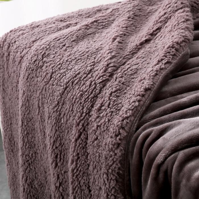 91家纺网 家纺一手货源 找家纺 卡琪曼 2022新双面法兰绒羊羔绒毛毯办公室午睡盖毯子 爵士灰