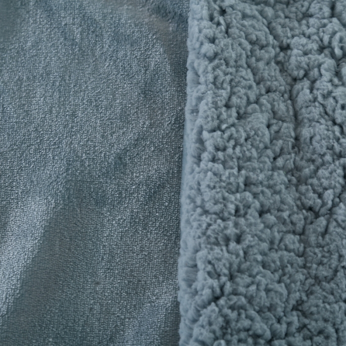 91家纺网 家纺一手货源 找家纺 卡琪曼 2022新双面法兰绒羊羔绒毛毯办公室午睡盖毯子 孔雀蓝