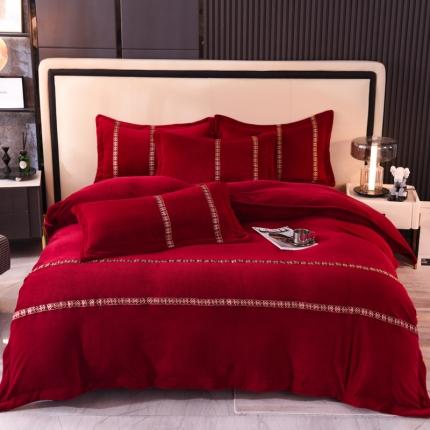 91家纺网 家纺一手货源 找家纺 七七 2025新款保暖加厚提花牛奶绒四件套 寐语-魅力红