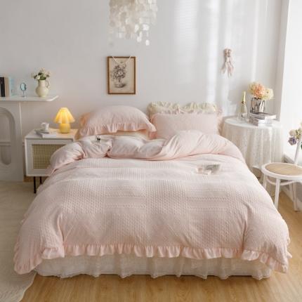 91家纺网 家纺一手货源 找家纺 北纬27度新法式按摩暖豆豆床裙款牛奶绒四件套梦幻巴黎-粉玉