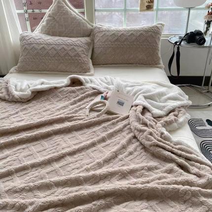 91家纺网 家纺一手货源 找家纺 (总) 栩裕纺织 2022新款塔肤绒多功能被套毯