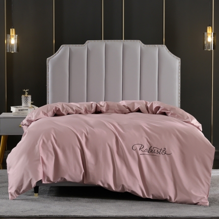 91家纺网 家纺一手货源 找家纺 80支埃及长绒棉时尚绣被套四件套全棉单件被罩