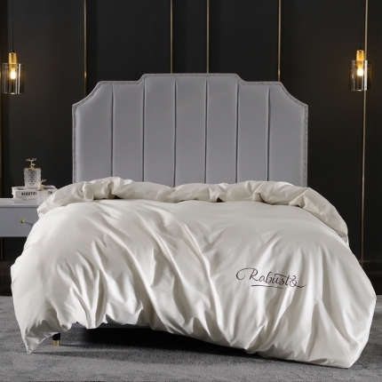 91家纺网 家纺一手货源 找家纺 80支埃及长绒棉时尚绣被套四件套全棉单件被罩