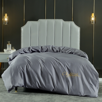 91家纺网 家纺一手货源 找家纺 80支埃及长绒棉时尚绣被套四件套全棉单件被罩