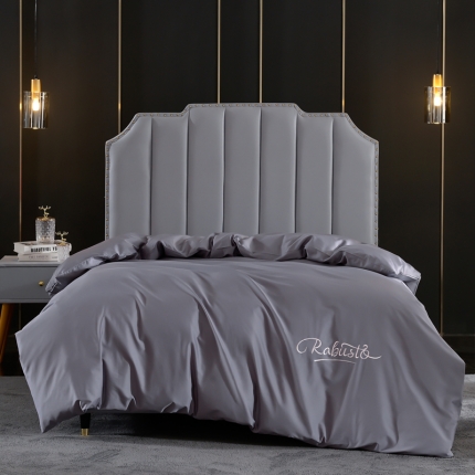 91家纺网 家纺一手货源 找家纺 80支埃及长绒棉时尚绣被套四件套全棉单件被罩