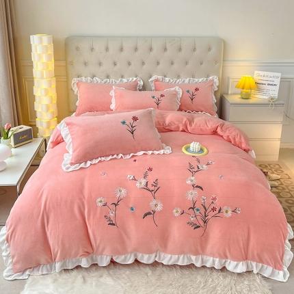 91家纺网 家纺一手货源 找家纺 （总）意尚风情 2022新款牛奶绒绣花四件套