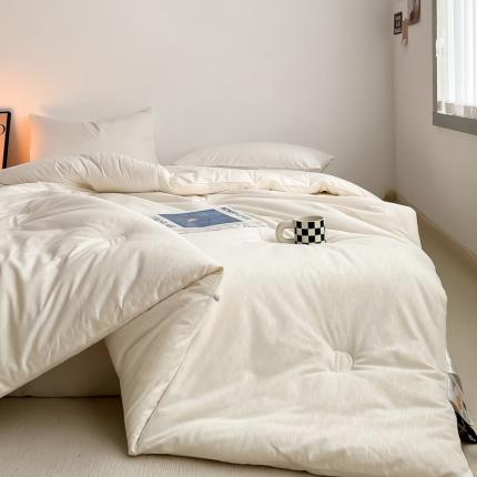 91家纺网 家纺一手货源 找家纺 匠心 2022乐肤绒压花大豆被 白色