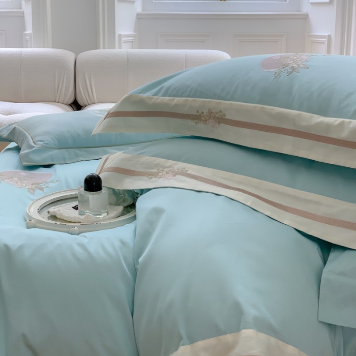 91家纺网 家纺一手货源 找家纺 馨蕊2022新款工艺全棉高精密刺绣四件套-蜜恋 蜜恋-湖水蓝