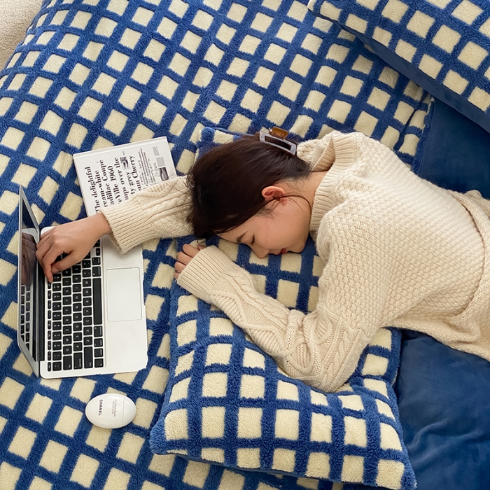 91家纺网 家纺一手货源 找家纺 （总）梦柏2022新款阳离子提花绒四件套