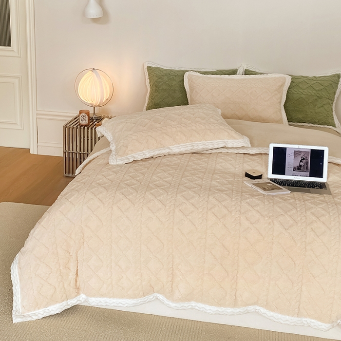 91家纺网 家纺一手货源 找家纺 梦柏2022新款阳离子提花绒四件套 提花绒-米杏色