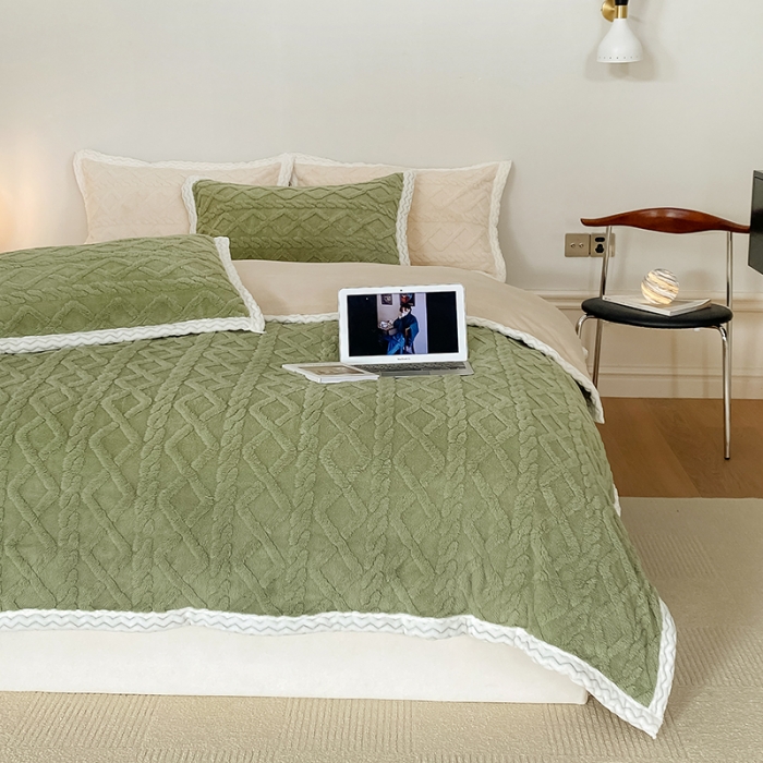 91家纺网 家纺一手货源 找家纺 梦柏2022新款阳离子提花绒四件套 提花绒-抹茶色