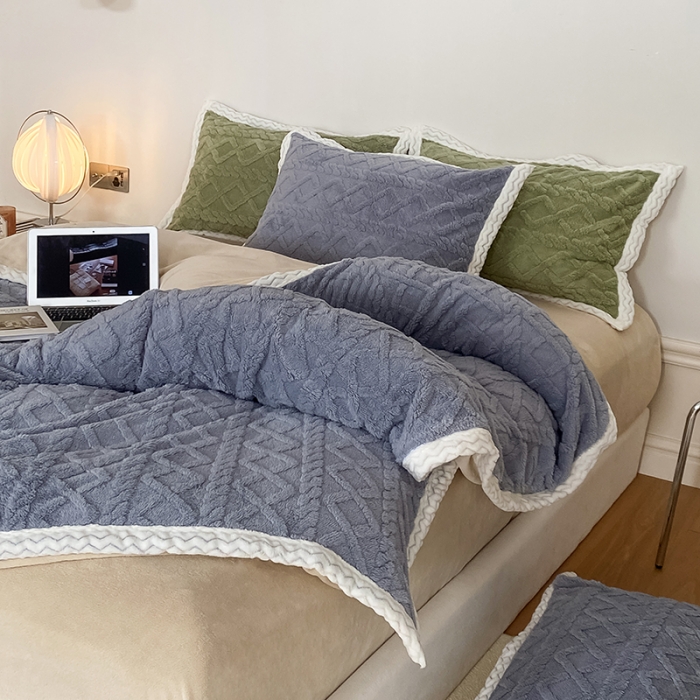 91家纺网 家纺一手货源 找家纺 梦柏2022新款阳离子提花绒四件套 提花绒-烟灰色