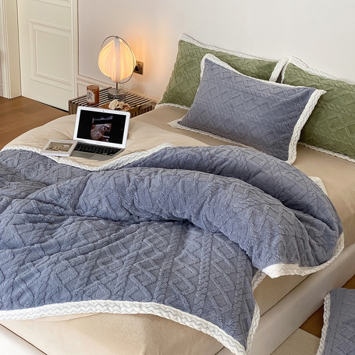 91家纺网 家纺一手货源 找家纺 梦柏2022新款阳离子提花绒四件套 提花绒-烟灰色