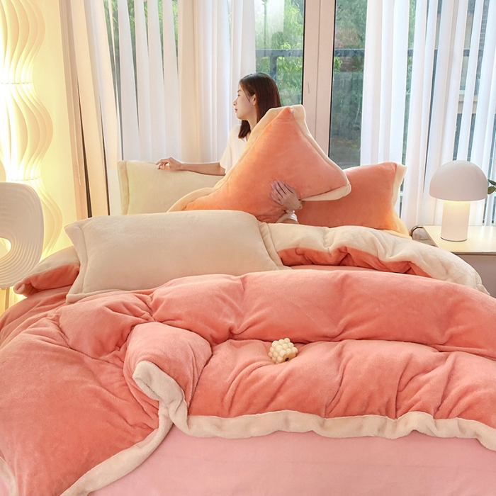 91家纺网 家纺一手货源 找家纺 吾秀家居 2022新款兔兔绒四件套 兔兔绒-粉米