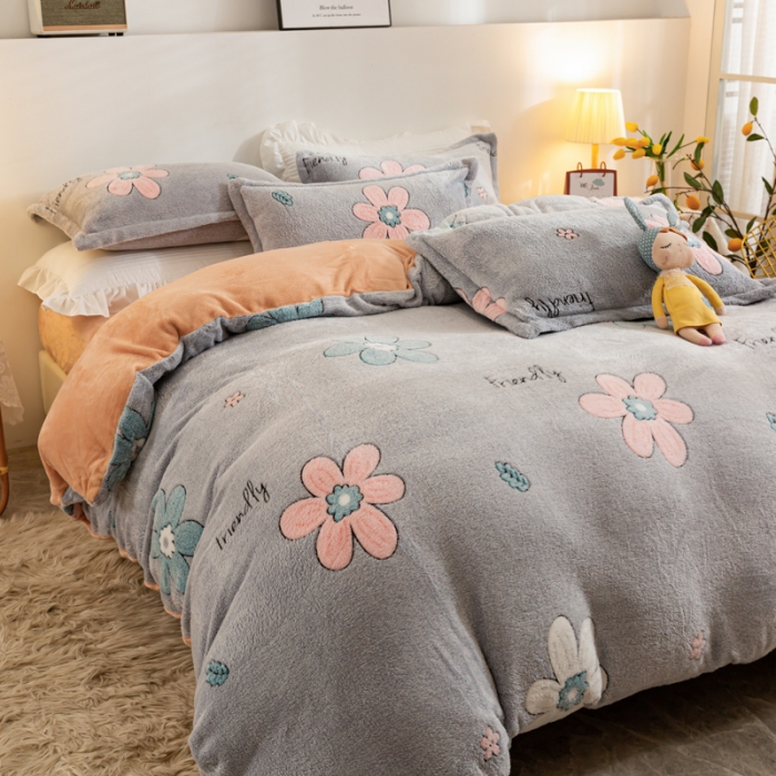 91家纺网 家纺一手货源 找家纺 优家居 2023新款加厚保暖雪花绒四件套 春风里