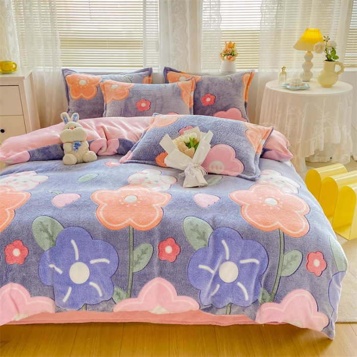 91家纺网 家纺一手货源 找家纺 优家居 2023新款加厚保暖雪花绒四件套 花园兔