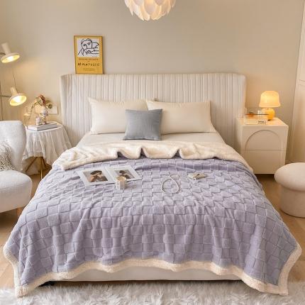 91家纺网 家纺一手货源 找家纺 吾秀家居2022新款舒棉绒提花毯 绒毯方块紫