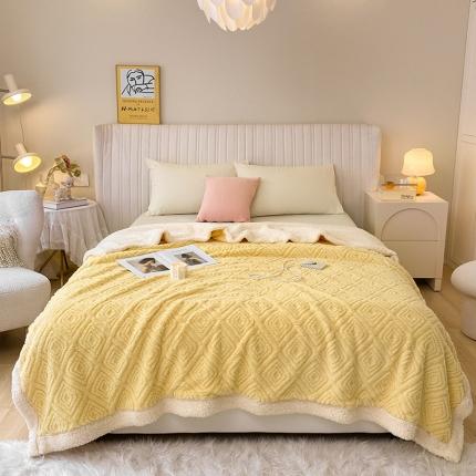 91家纺网 家纺一手货源 找家纺 吾秀家居2022新款舒棉绒提花毯 绒毯回格黄